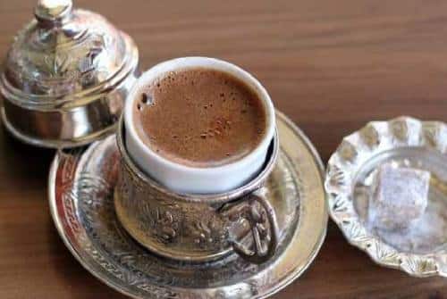 وصفة القهوة التركية بالحليب والشيكولاتة